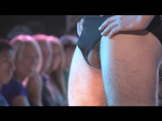 the inbetweeners - fashion show testicle-hd